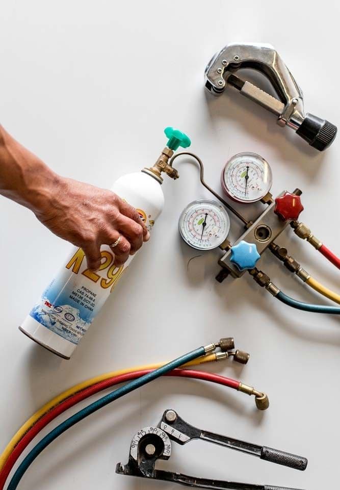 Gansbaai Aircon technicians servicing commercial air conditioning units